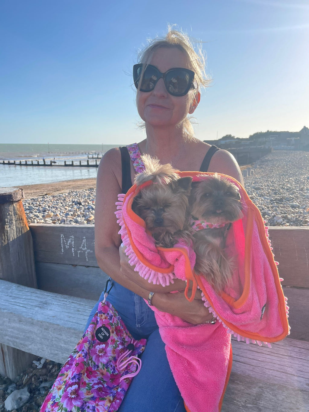 Florentina Dog Towel & Carry Bag