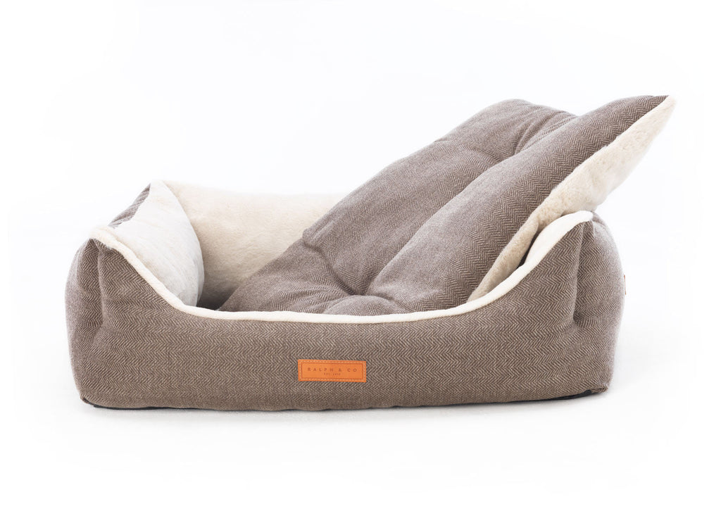 The Lincoln Luxury Tweed Dog Bed
